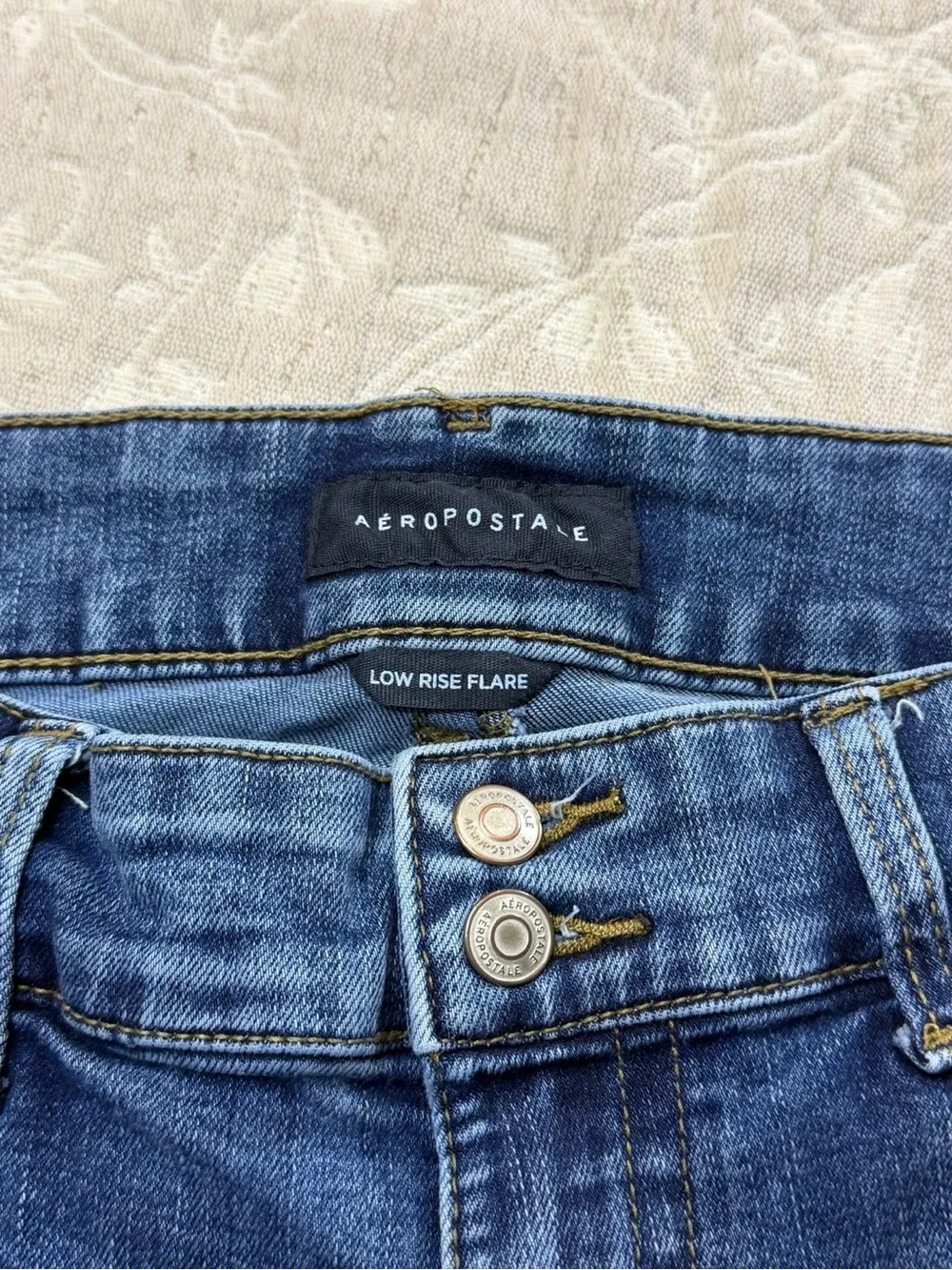 Aéropostale Low Rise Flare Jeans Women’s 14 Reg Blue Y2K Bootcut Denim